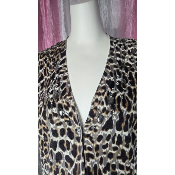 Chico's Leopard Gray Rhinestone Cotton Long Cardigan Sweater Size Medium 8-10 - Picture 6 of 12